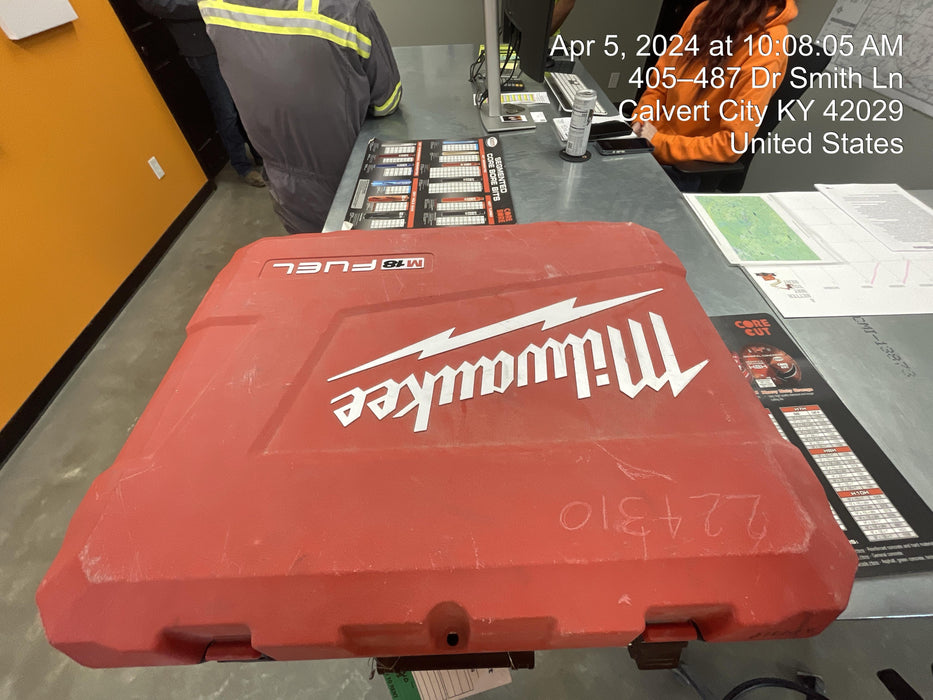 2022 MILWAUKEE 2718-22HD