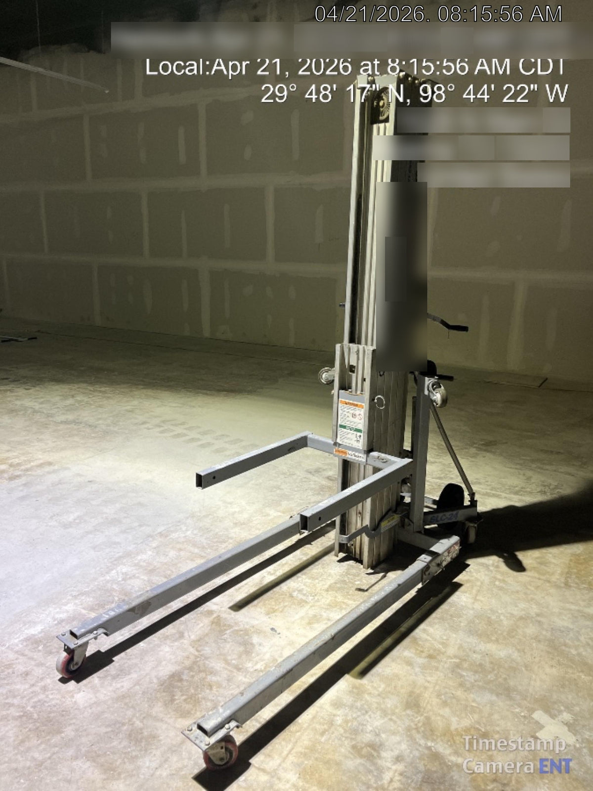2019 GENIE SLC-24