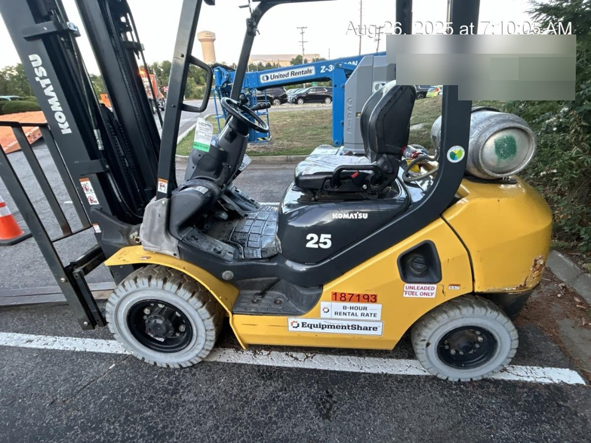 2021 KOMATSU FG25T-16