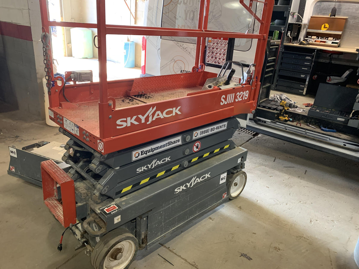 2018 Skyjack SJIII-3219 Standard Rental Specs