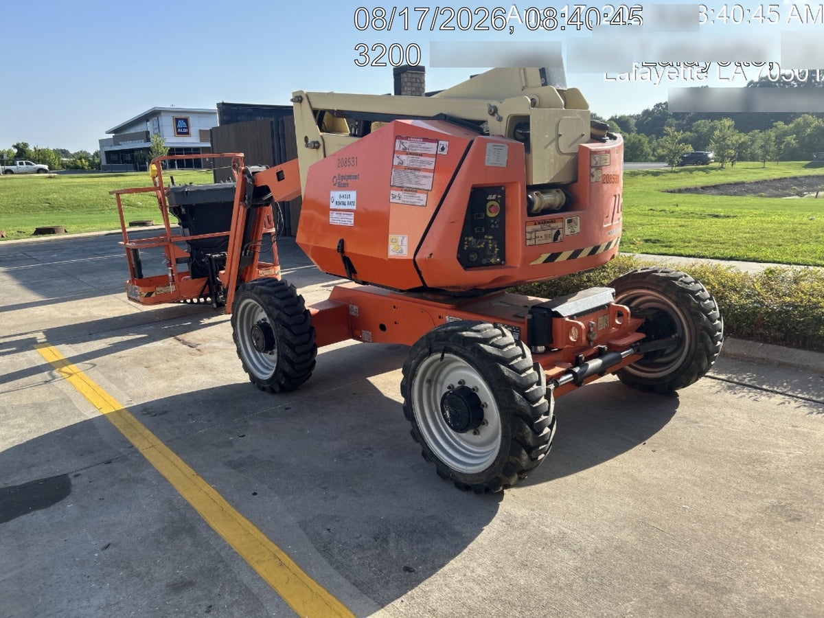 2022 JLG 340AJ