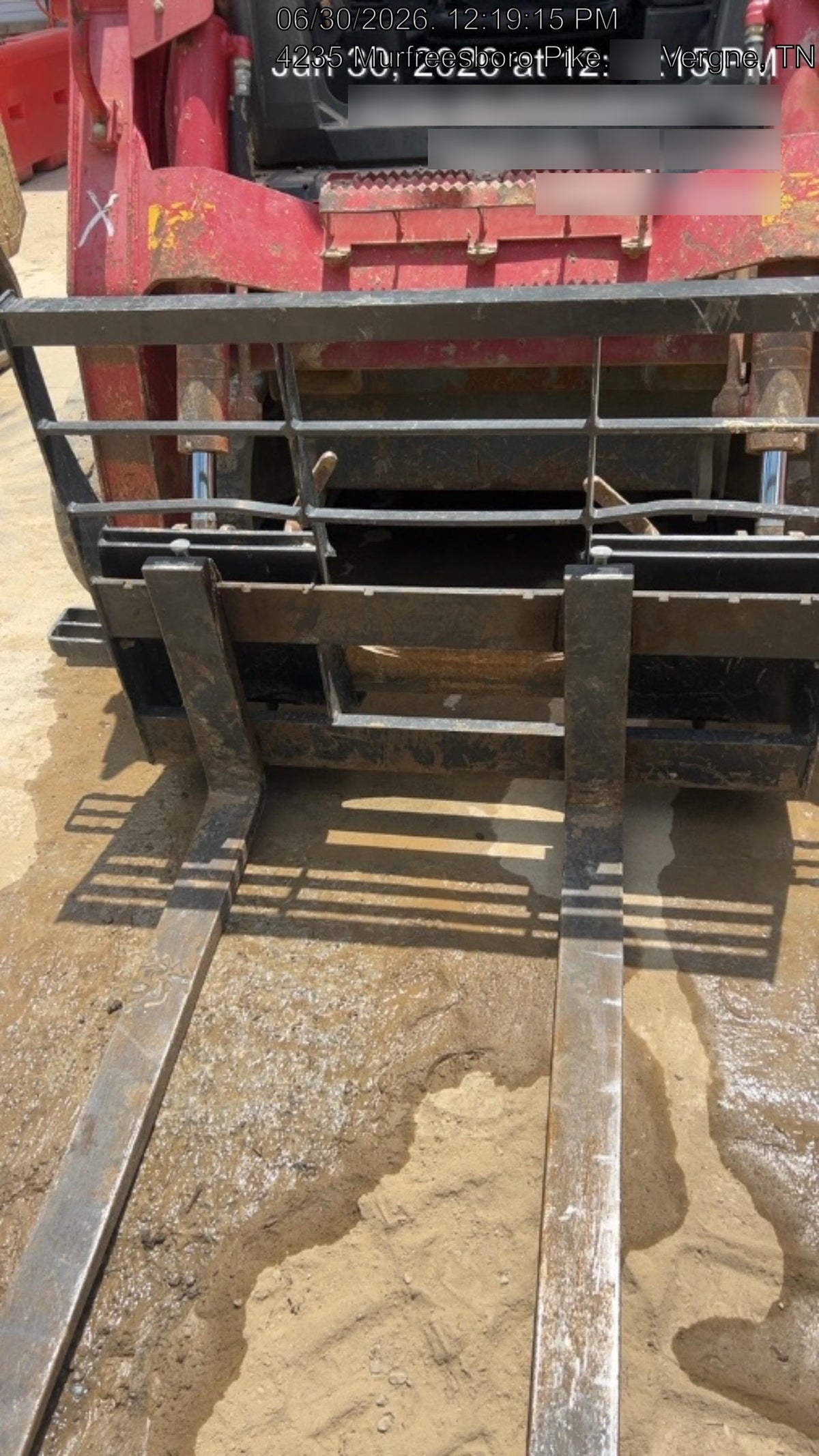 2024 ARROW MATERIAL HANDLING 48" Pallet Forks - Arrow
