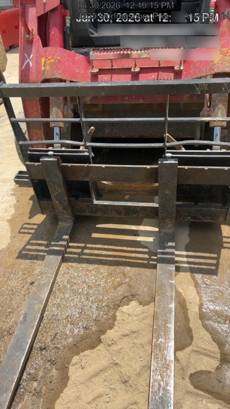 2024 ARROW MATERIAL HANDLING 48" Pallet Forks - Arrow