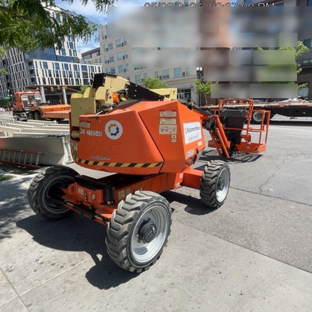 2022 JLG 340AJ