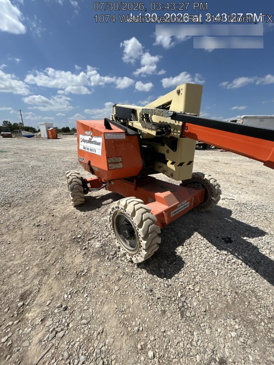 2022 JLG 340AJ