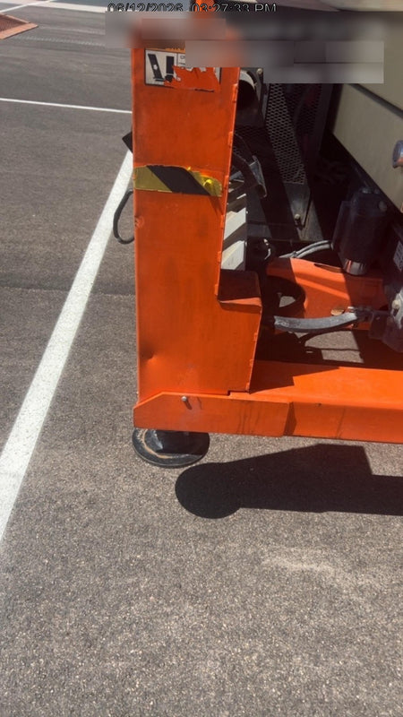 2020 JLG 430LRT