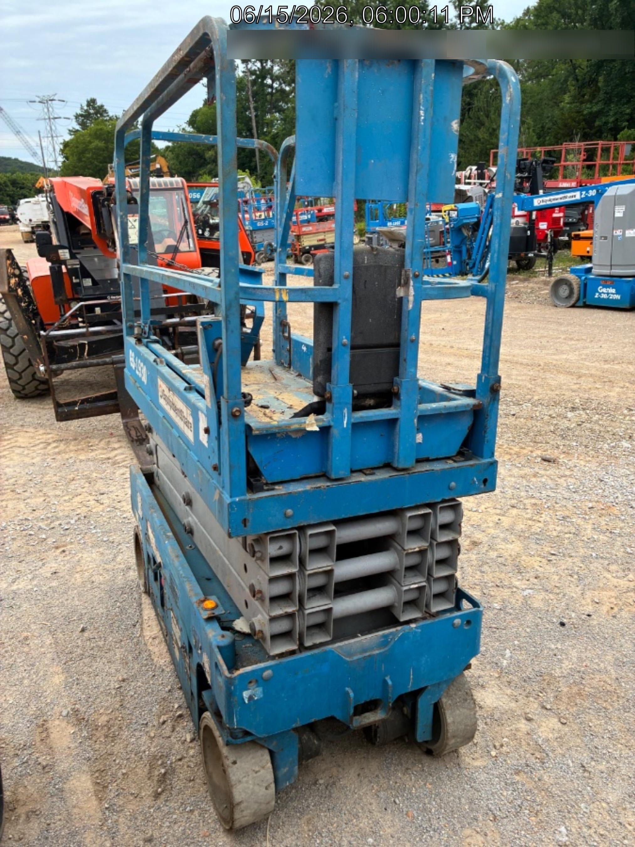 2019 Genie GS-1930 Fixed rails with chain Entry