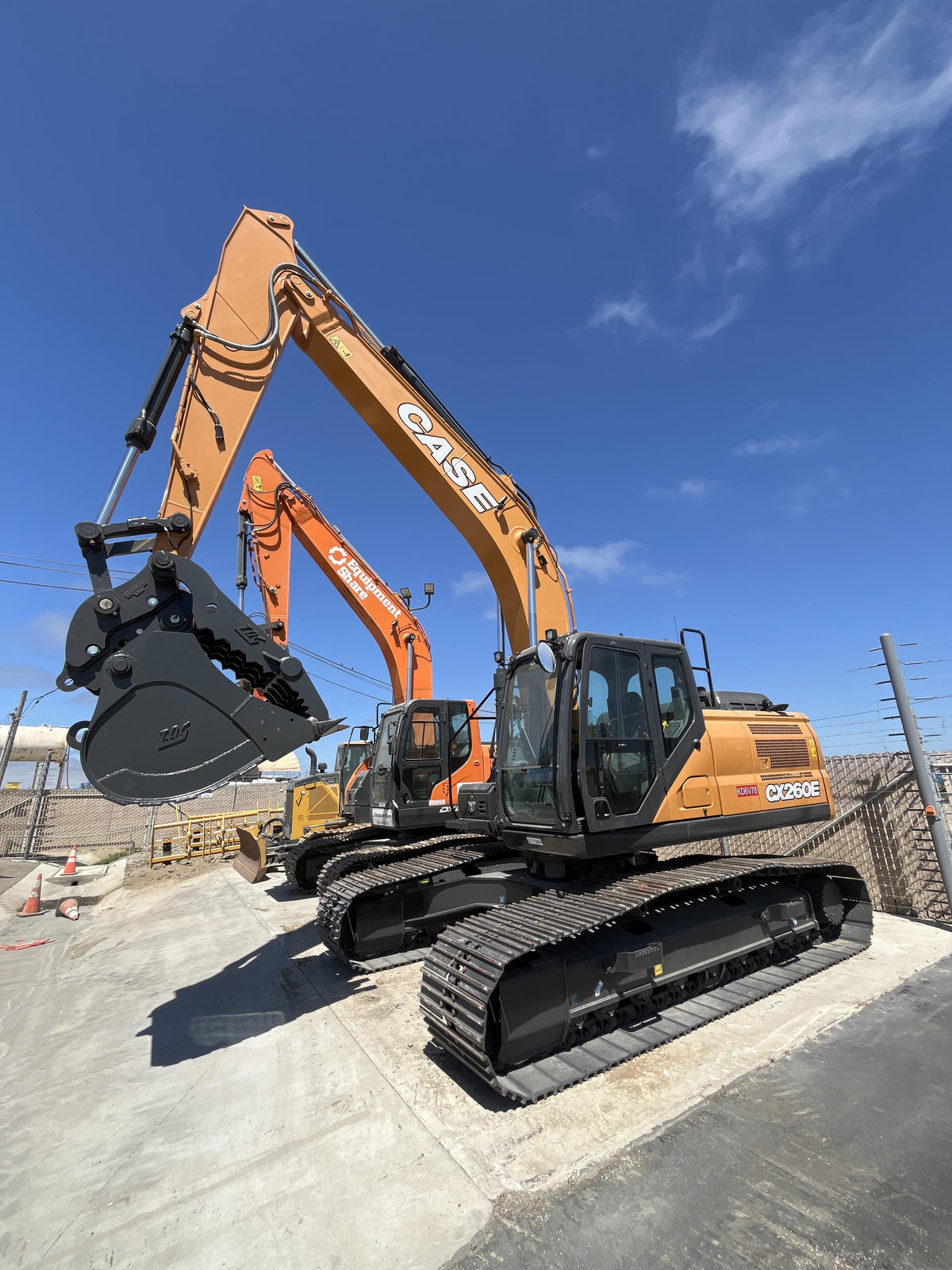 2024 CASE CX260E