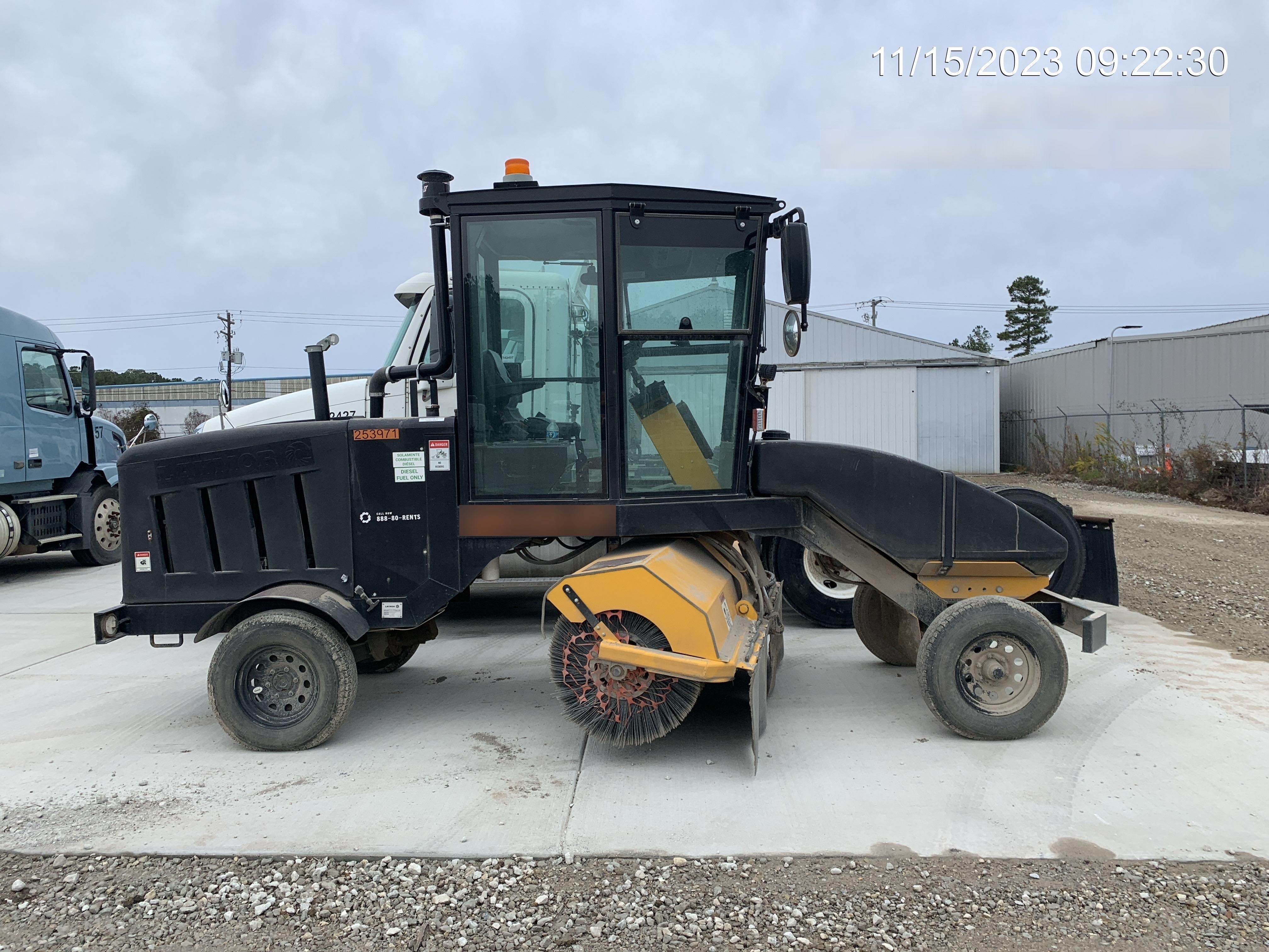 2022 LAYMOR SM450