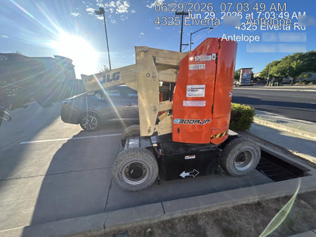 2025 JLG E300AJP