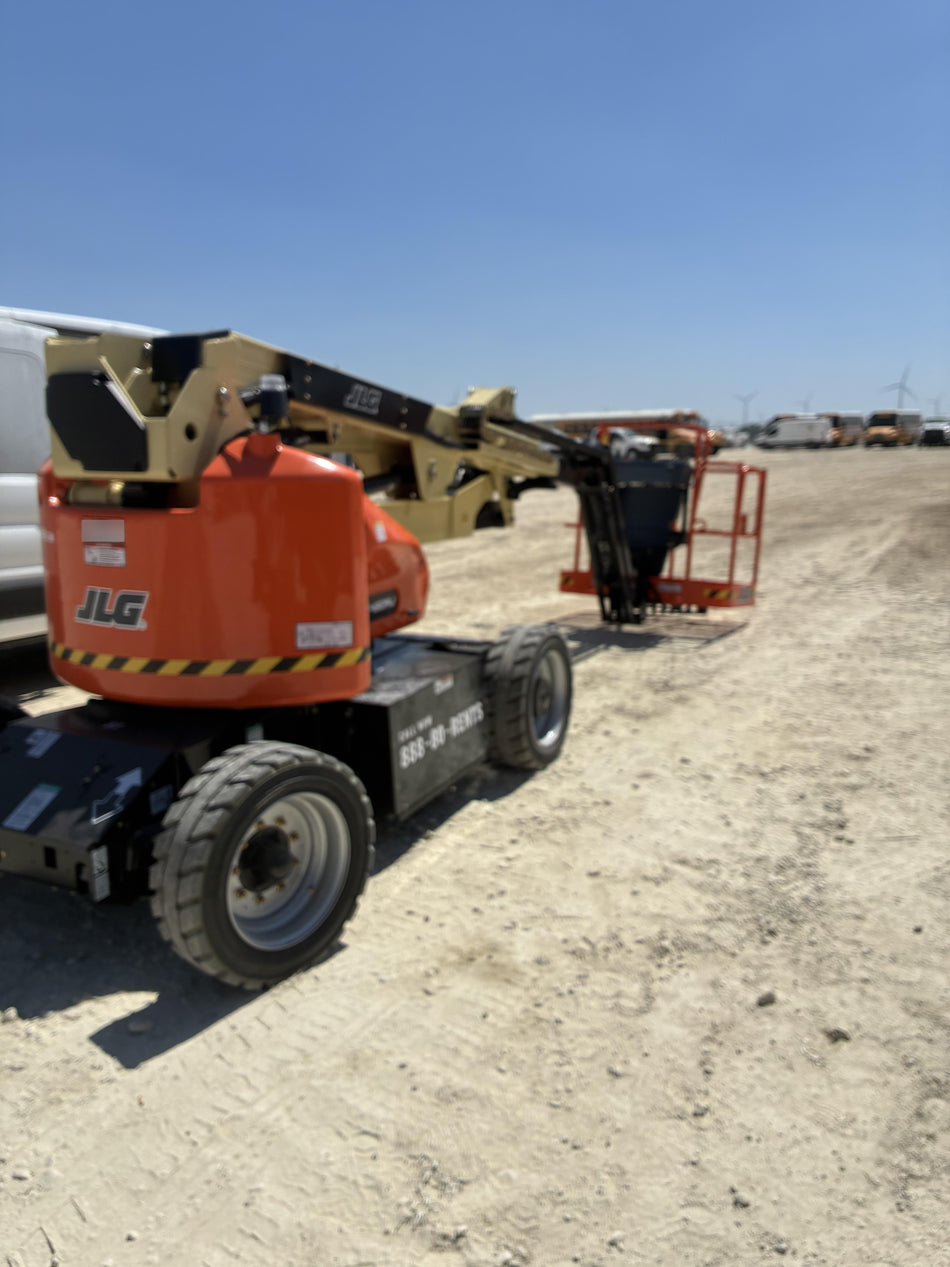 2026 JLG E450AJ