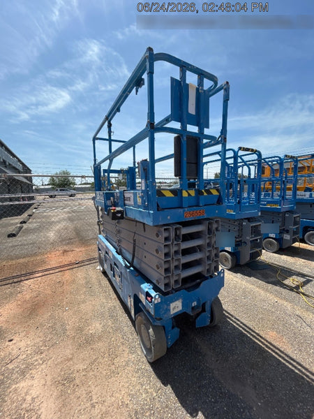 2022 GENIE GS-3232