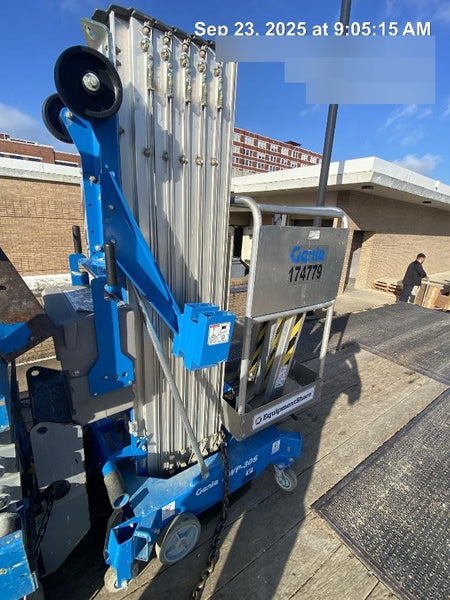 2021 GENIE AWP-30S DC