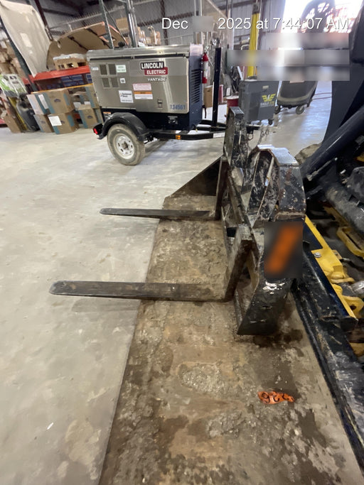 2020 WOODS 48" Pallet Forks - Woods