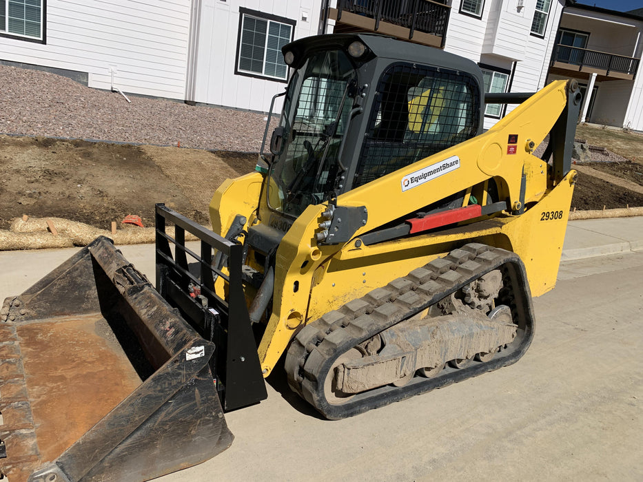 2022 ARROW MATERIAL HANDLING 60" Pallet Forks - Arrow