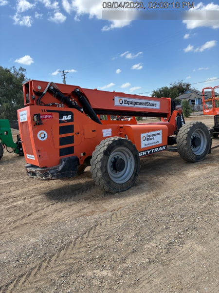 2020 Skytrak 8042 74 Hp, FF Tires, Work Lights, Beacon, Aux Hydraulics, Back up Alarm, Lifting Eye, ES Decals