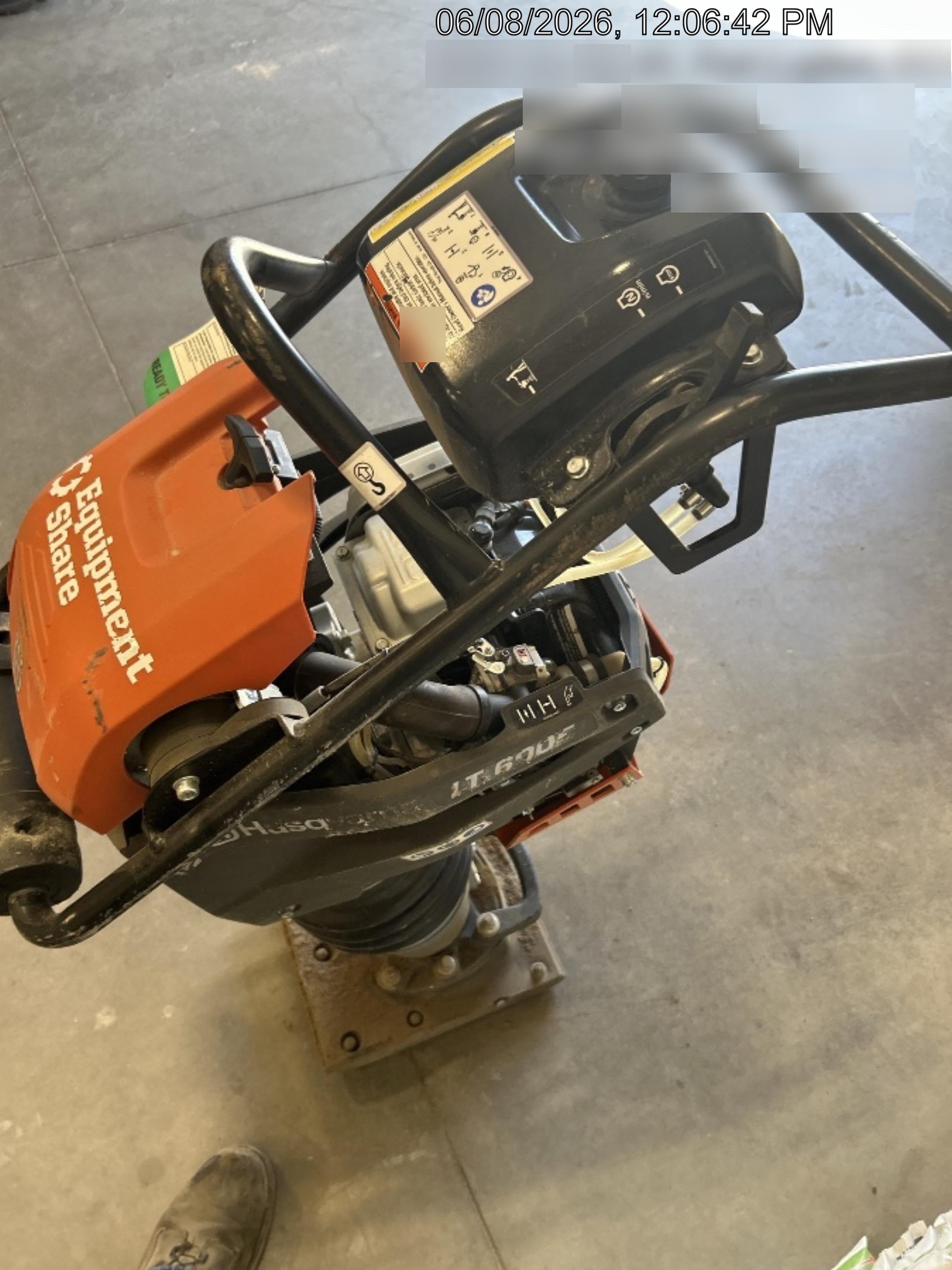2025 HUSQVARNA LT6005