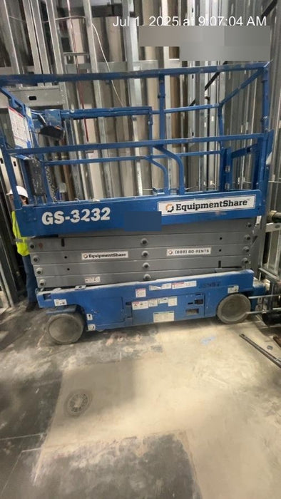 2019 Genie GS-3232 Standard Options