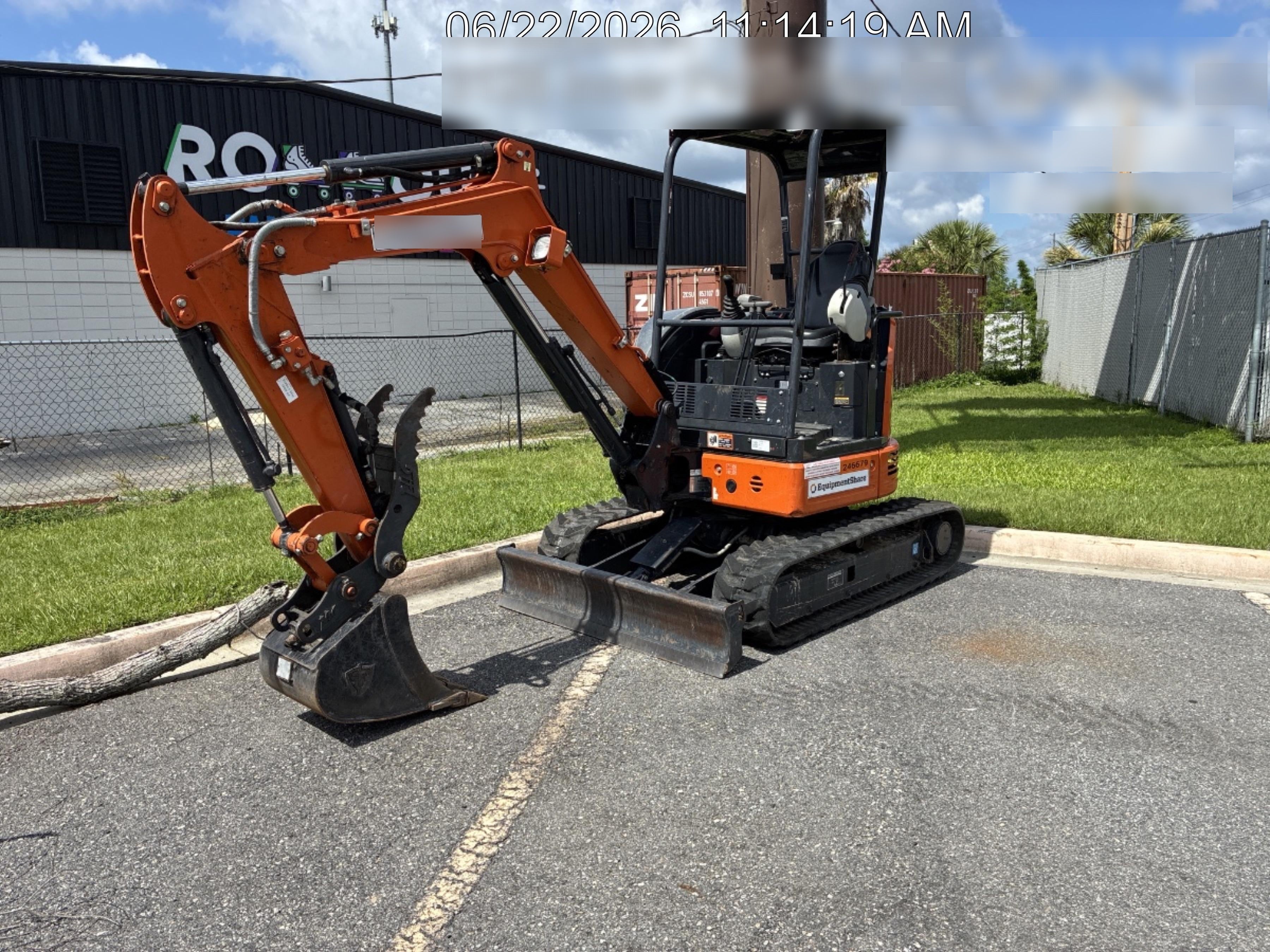 2022 HITACHI ZX26U-5N