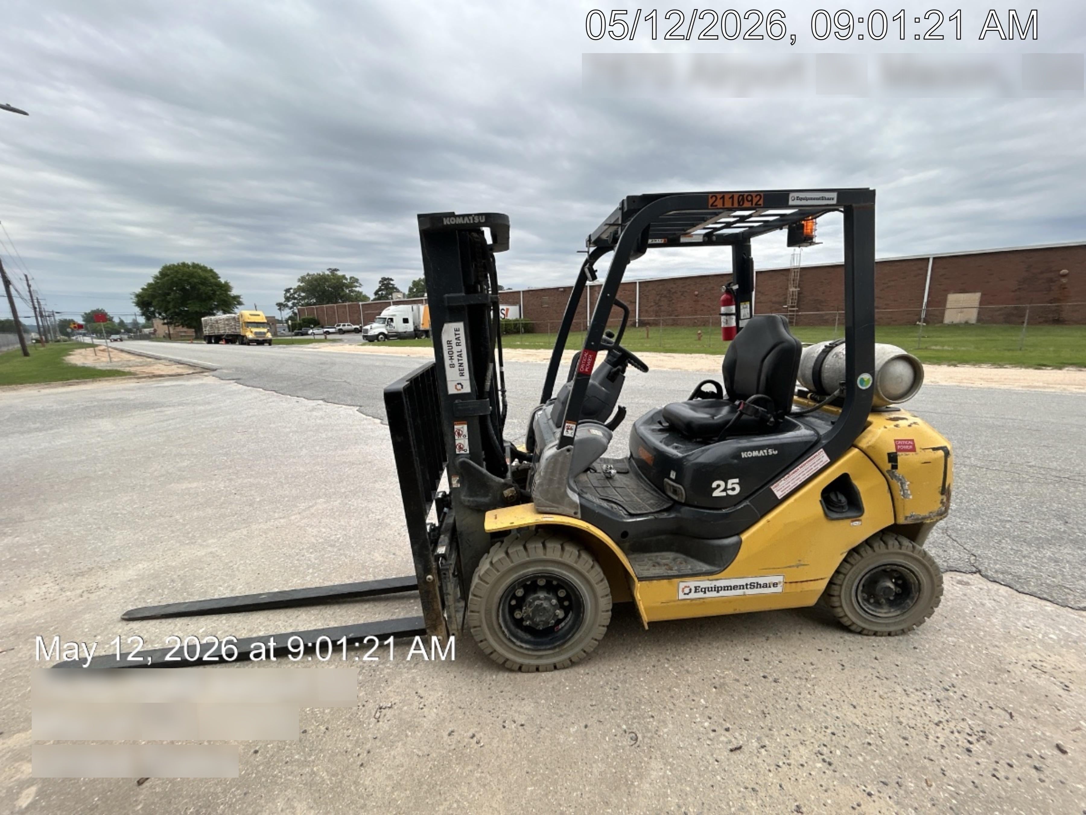 2022 KOMATSU FG25T-16