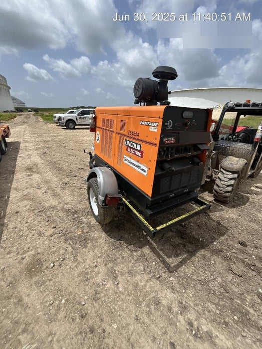 2022 Lincoln Electric Vantage 549X Crosslink Technology, Trailer Mounted, ES Decals, T3