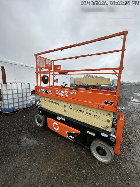 2022 JLG ES2632