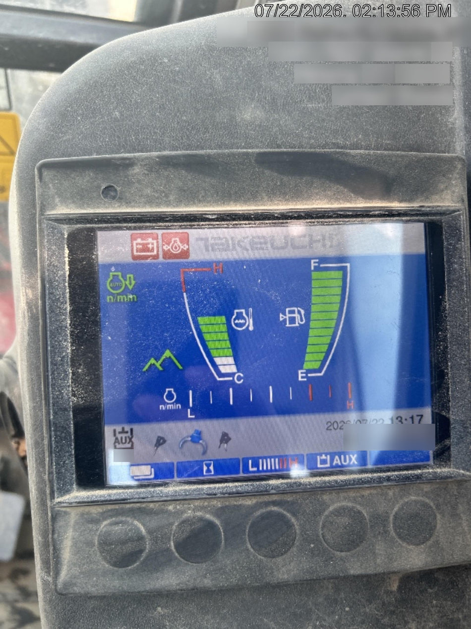 2022 TAKEUCHI TB235-2CR
