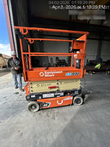 2022 JLG ES1932
