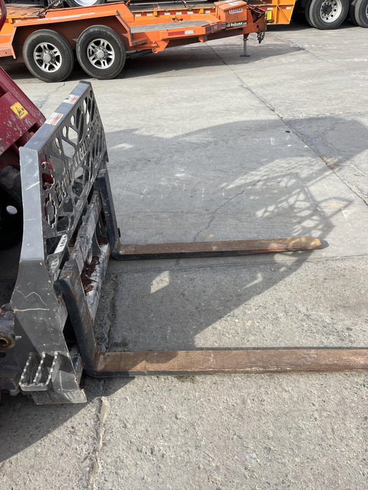 2020 PALADIN 48" Pallet Forks - Paladin