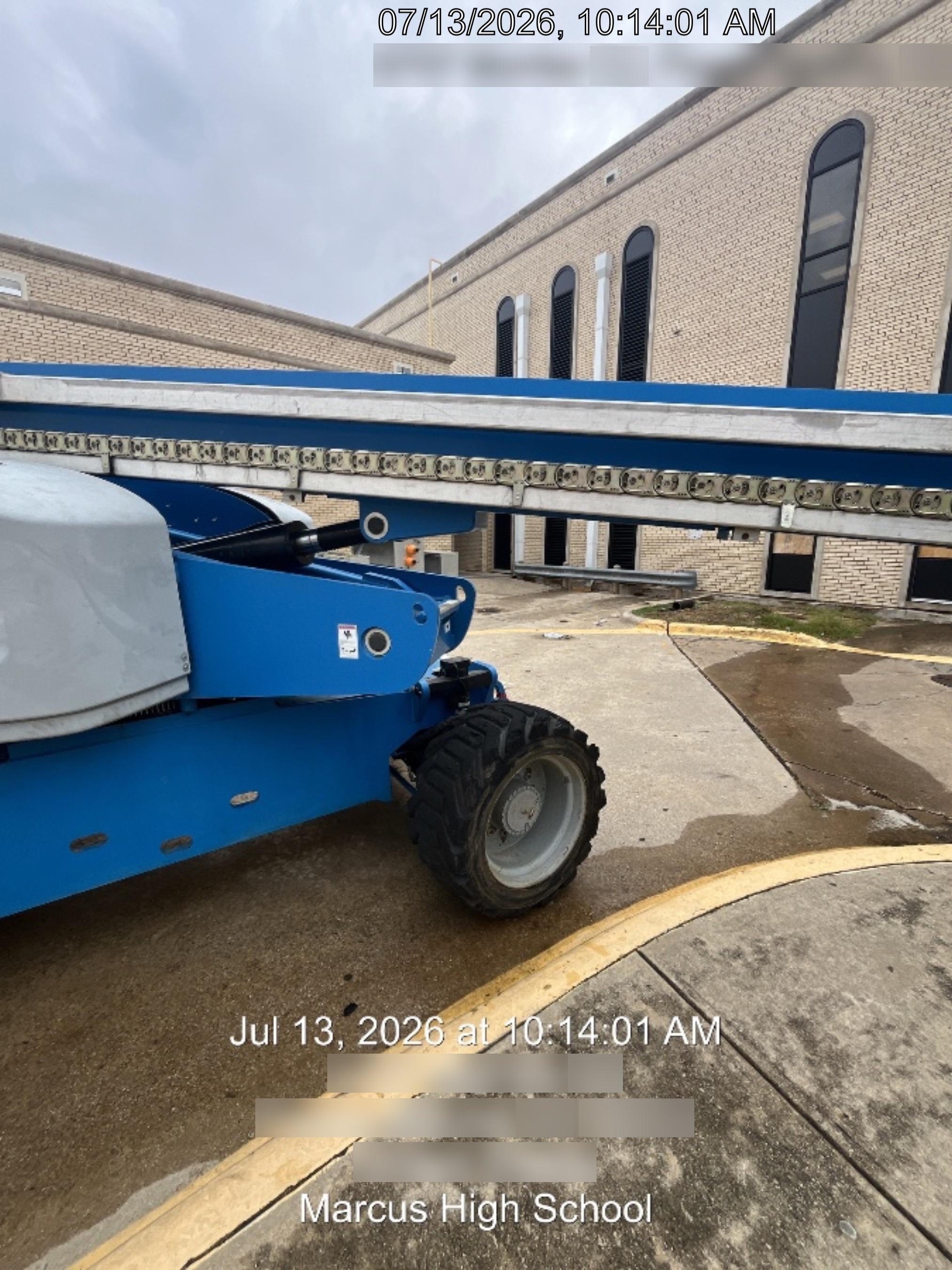 2016 GENIE S-85