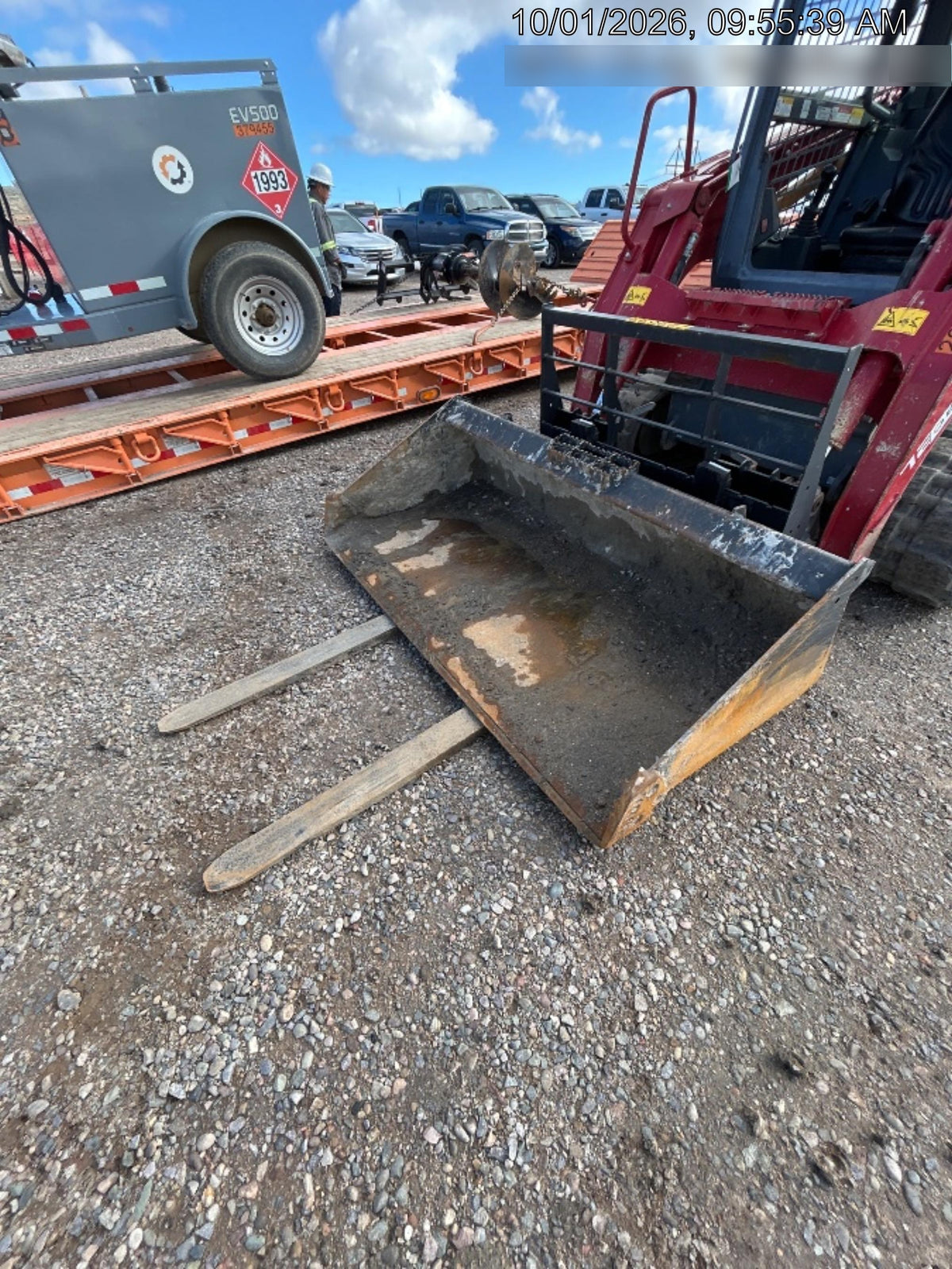 2026 ARROW MATERIAL HANDLING 72" Pallet Forks - Arrow