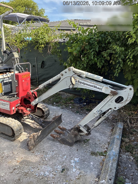 2022 TAKEUCHI TB210R