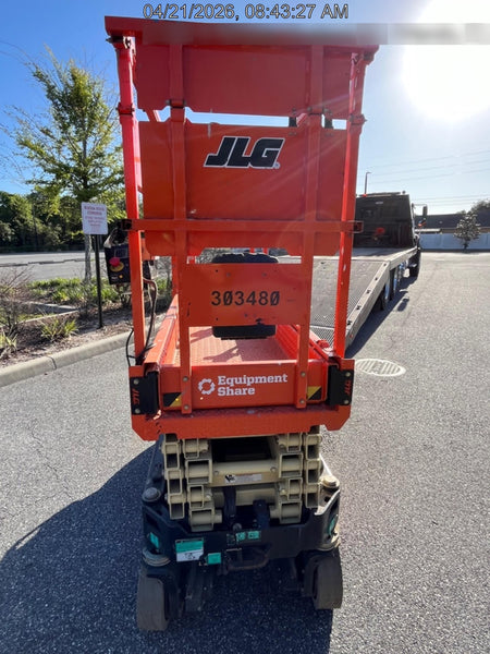 2023 JLG ES1932