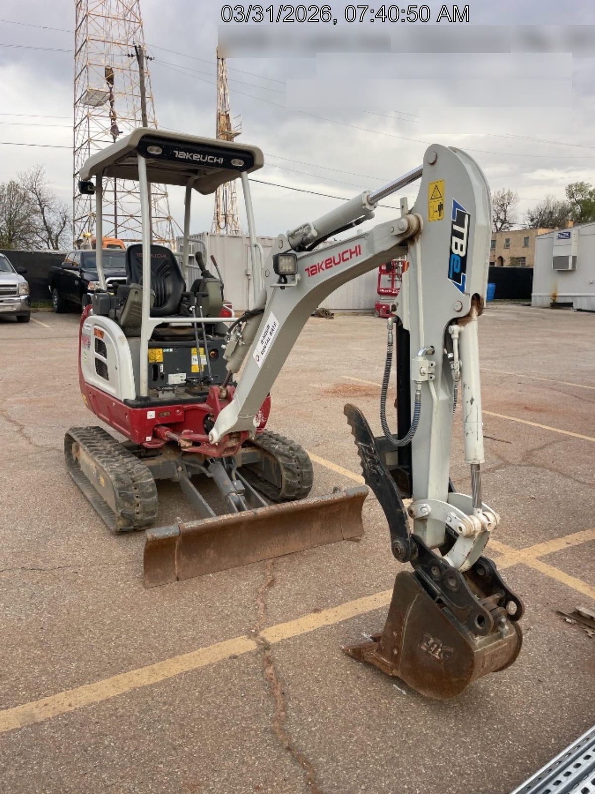 2023 TAKEUCHI TB20e