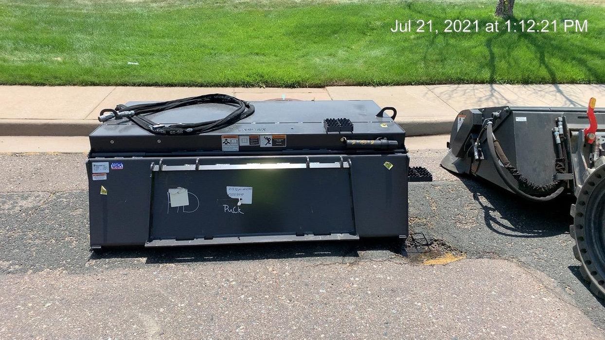 2021 PALADIN Sweepster SB72