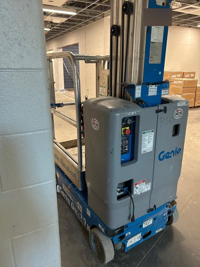 2019 GENIE GR-20
