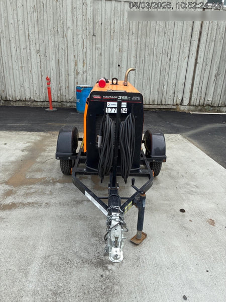 2021 Lincoln Electric Vantage 322 Vantage 322 Ready Pak 3 w/ Decals, ORANGE (includes trailer, cable rack, fender light kit) NO Telematics