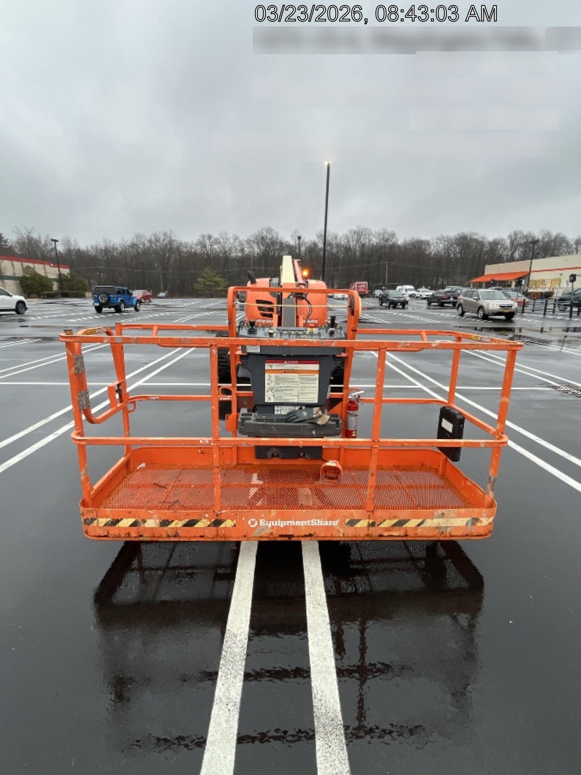 2023 JLG 600AJ