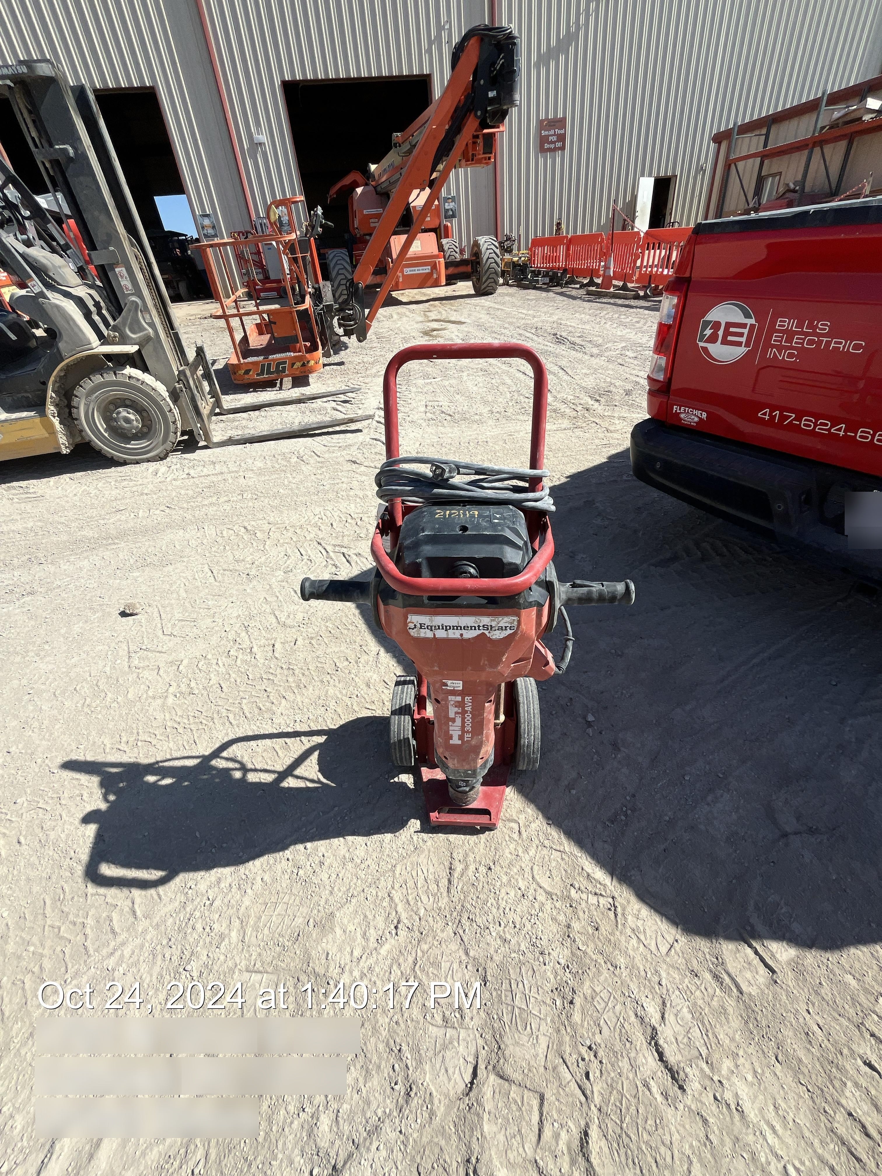 2022 HILTI TE 3000-AVR