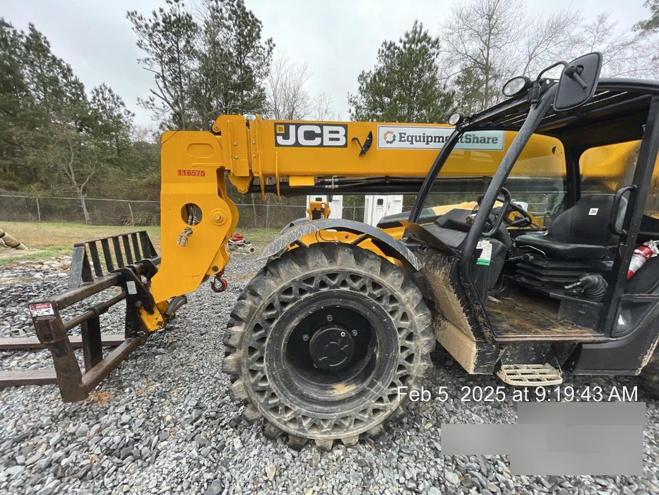 2020 JCB 509-42 Canopy, Solid Tires, Work Lights, Beacon, Aux Hydraulics, Back up Alarm, Lifting Eye, ES Decals