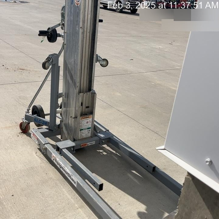 2020 GENIE SLC-24