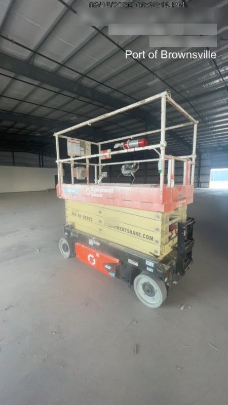 2025 JLG ES3246