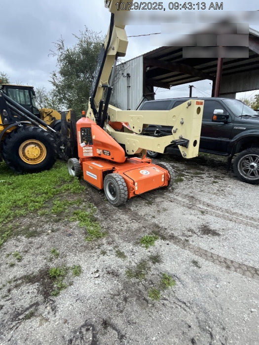 2020 JLG E400AJPN