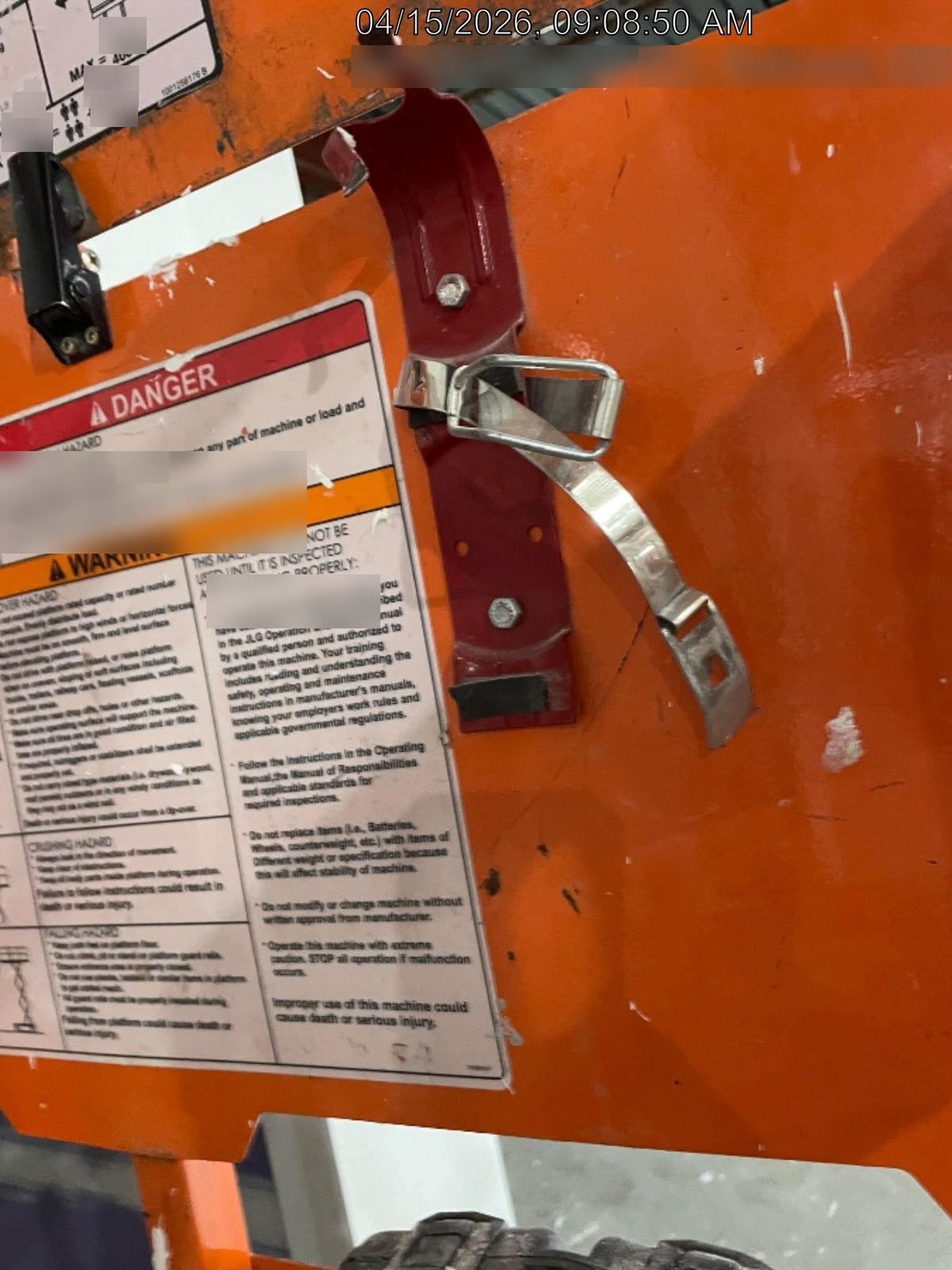 2022 JLG ES1932