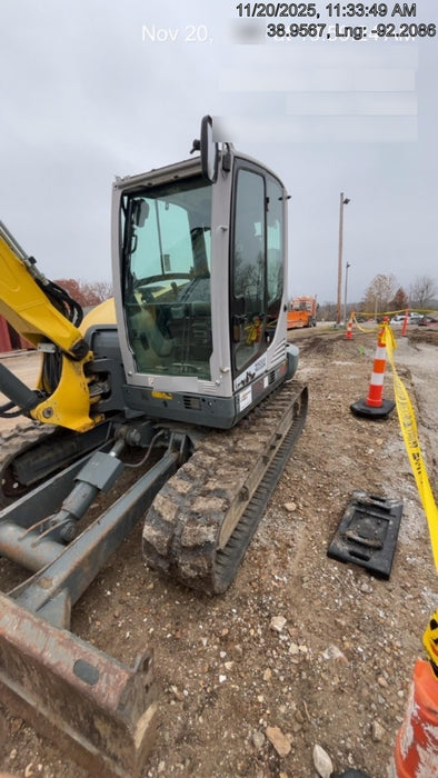 Wacker Neuson ET90 Cab, Long Dipperstick, Track, Bucket