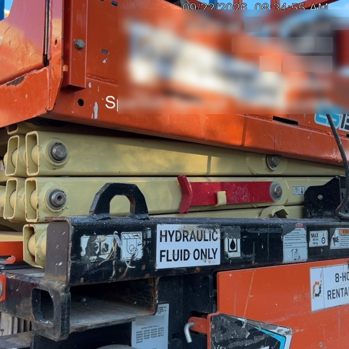 2021 JLG ES1330L