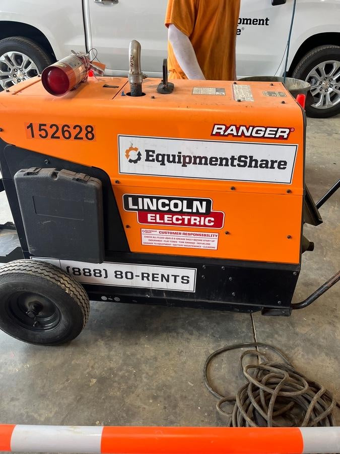 2021 Lincoln Electric Ranger 305 LPG LPG One-Pak (includes undercarriage, tank holder & tank strap) ORANGE