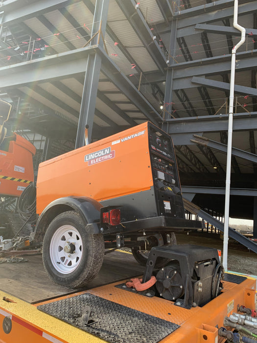 2021 Lincoln Electric Vantage 322 Vantage 322 Ready Pak 3 w/ Decals, ORANGE (includes trailer, cable rack, fender light kit) NO Telematics