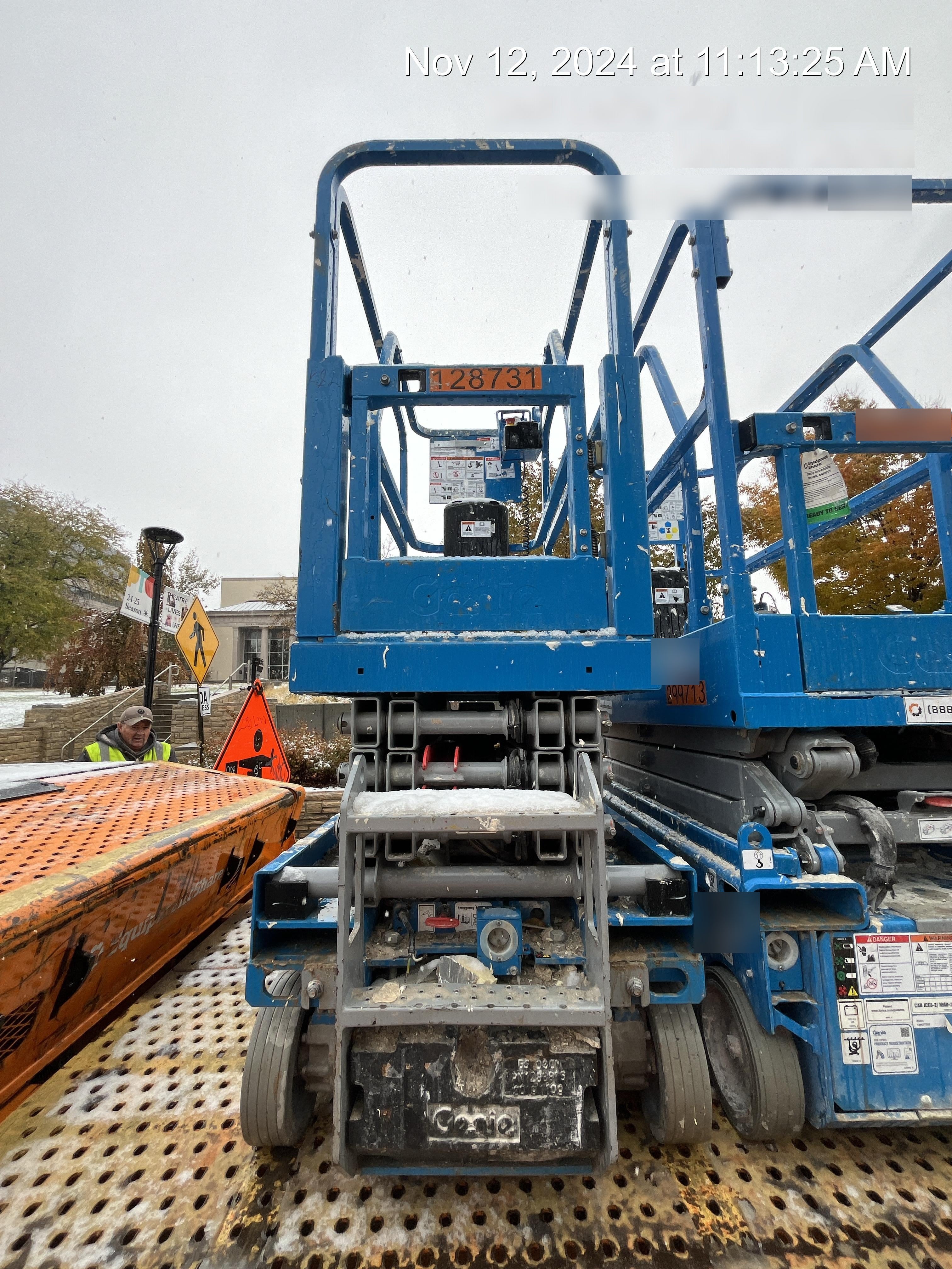 2021 GENIE GS-1330m