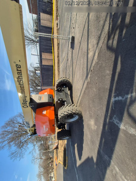 2025 JLG 800AJ